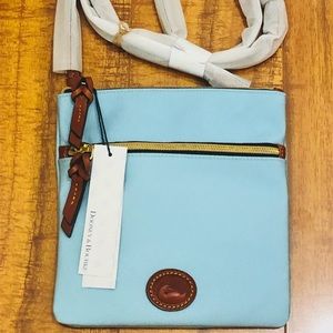 dooney & bourke clearance bolsas